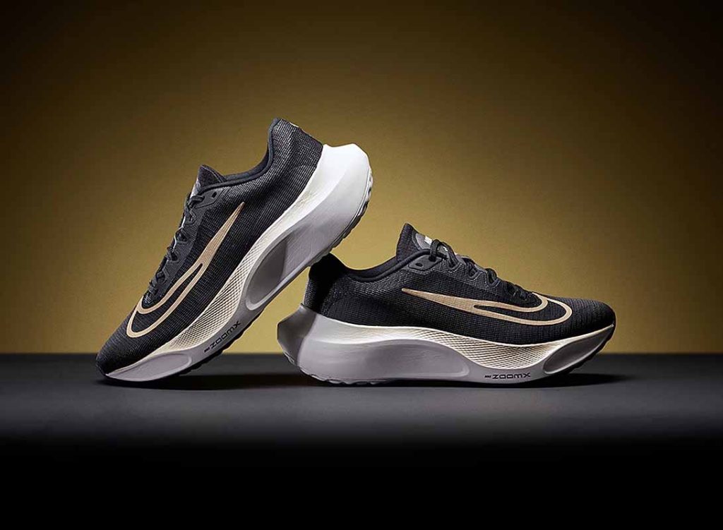 nike zoom fly5 دویدن همراه با دوام و راحتی