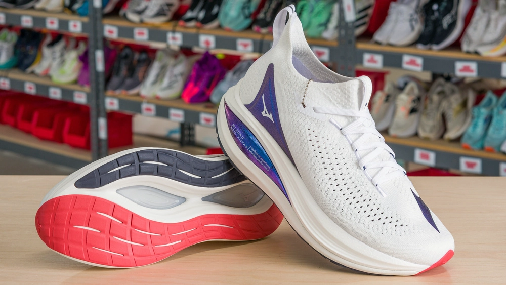 Mizuno Neo Vista 2