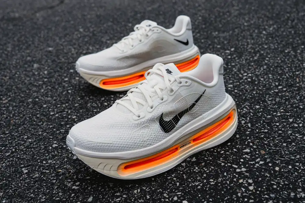 کفش دویدن Nike Vomero Premium